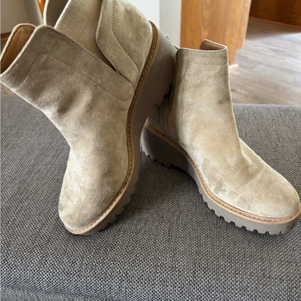 Women's Tan Ankle Boots